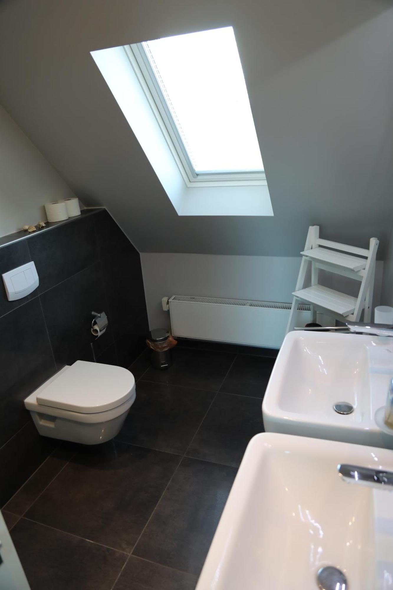 Eine sehr gemütliche Dachgeschoß Ferienwohnung Ihlow  Exterior foto